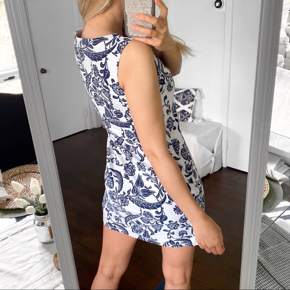 💙 SWEET MISS NAVY IVORY LINEN FLORAL MINI SUMMER DRESS! - Picture 4 of 11